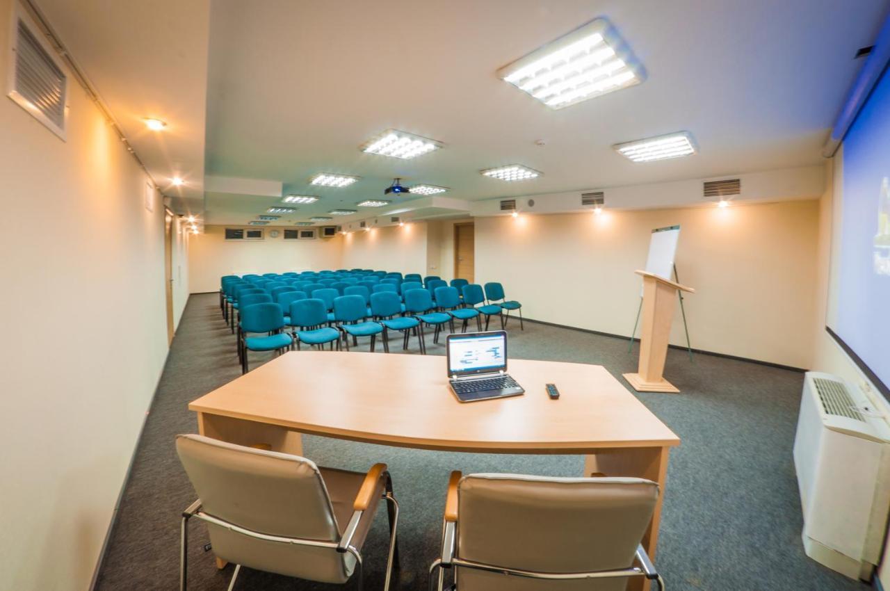 Practicotel Κίεβο Εξωτερικό φωτογραφία