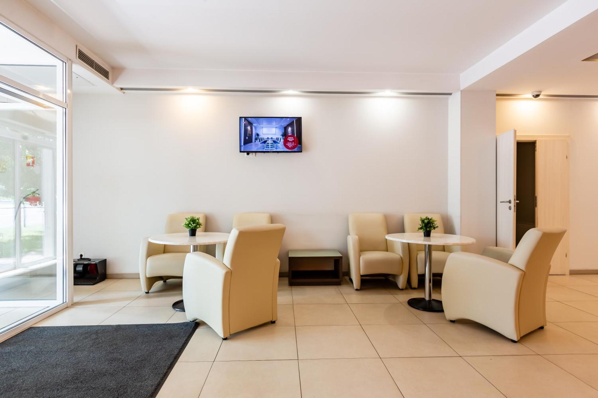 Practicotel Κίεβο Εξωτερικό φωτογραφία